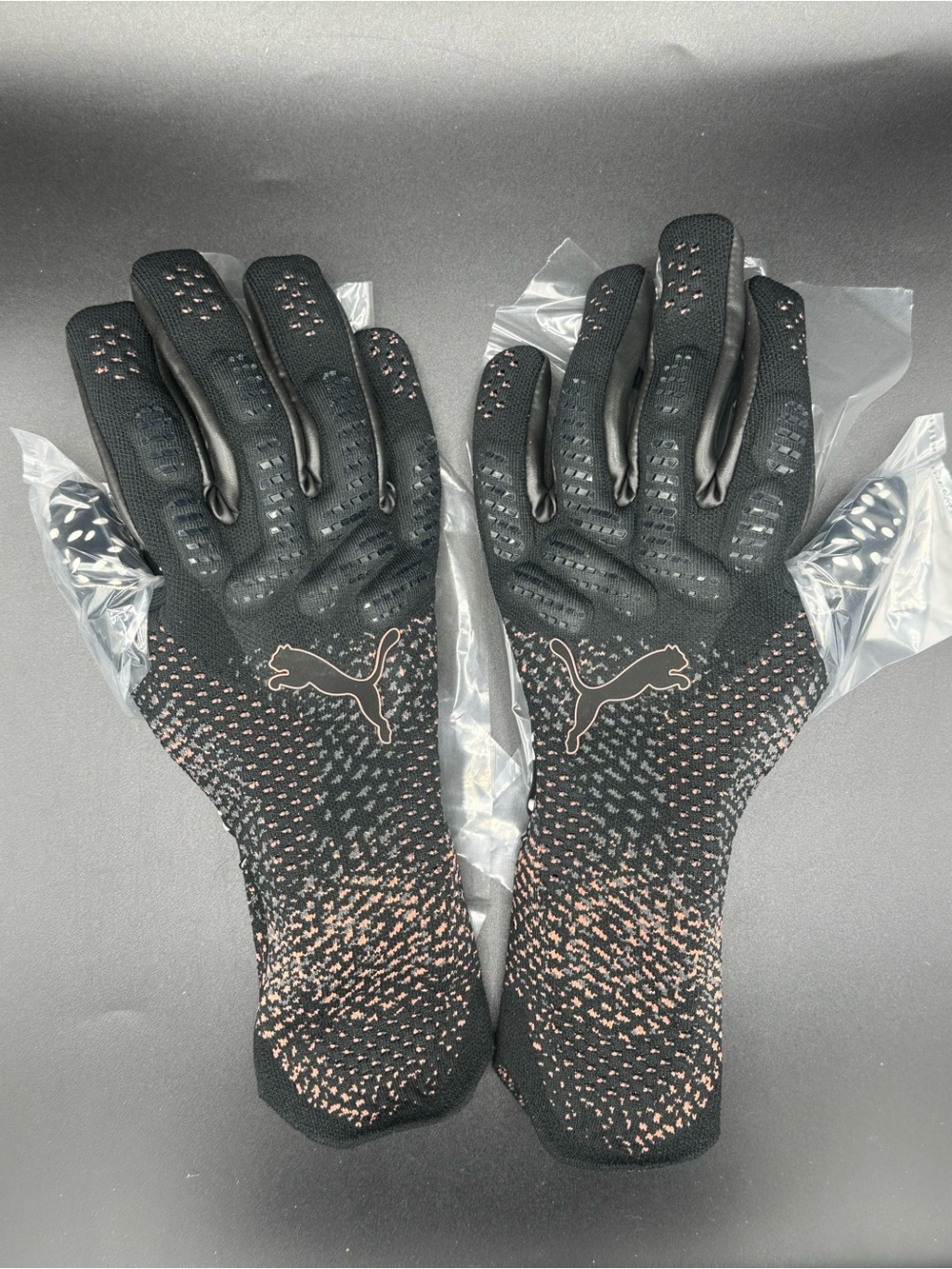 Puma Future Ultimate NC Soccer Goalkeeper Goalie Gloves Black Size 8 041923-03